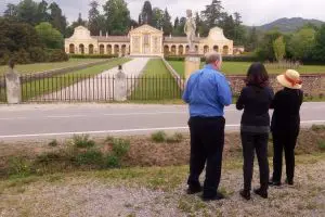 Mainland tours - Villa Barbaro by Palladio, guided day excursion with Isabella Bariani