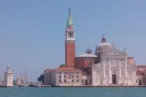 San Giorgio, tour privato in barca. Venezia, il Canal Grande il Ghetto ebraico, visita con Isabella